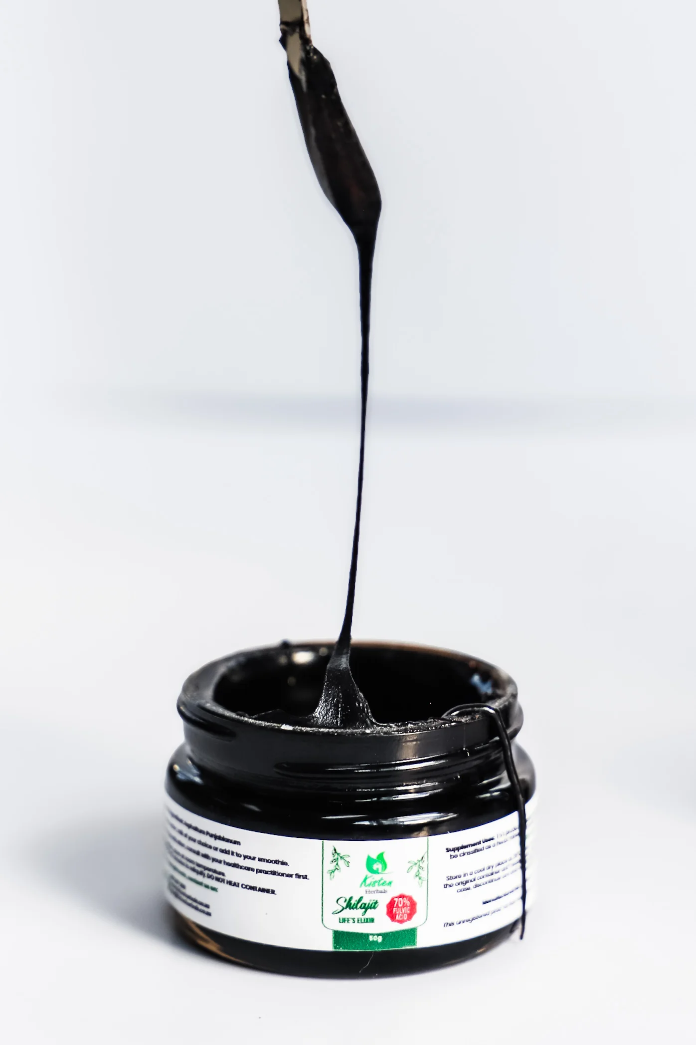 Kisten Herbals - Shilajit Resin 70% Fulvic Acid 50g - Image 2